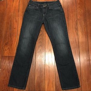 Levi’s 552 Mid Rise Straight Medium Wash Jeans